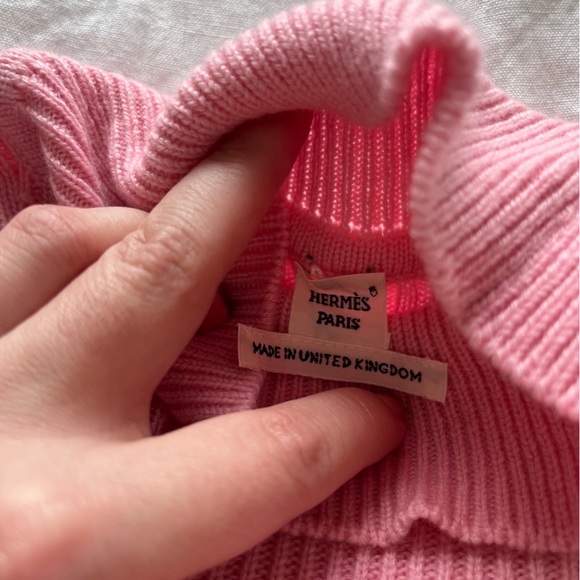 Hermes Fitted Pink Sweater Dress - Picture 8 of 10
